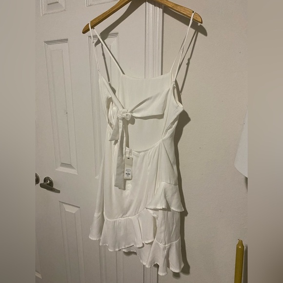 Francesca's Wyonnah Back Tie Ruffle Mini Dress- White Mini Dress small - Picture 5 of 14